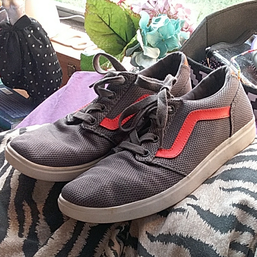 vans
